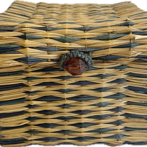 Vintage Handmade Storage Container - Picture 10 of 10